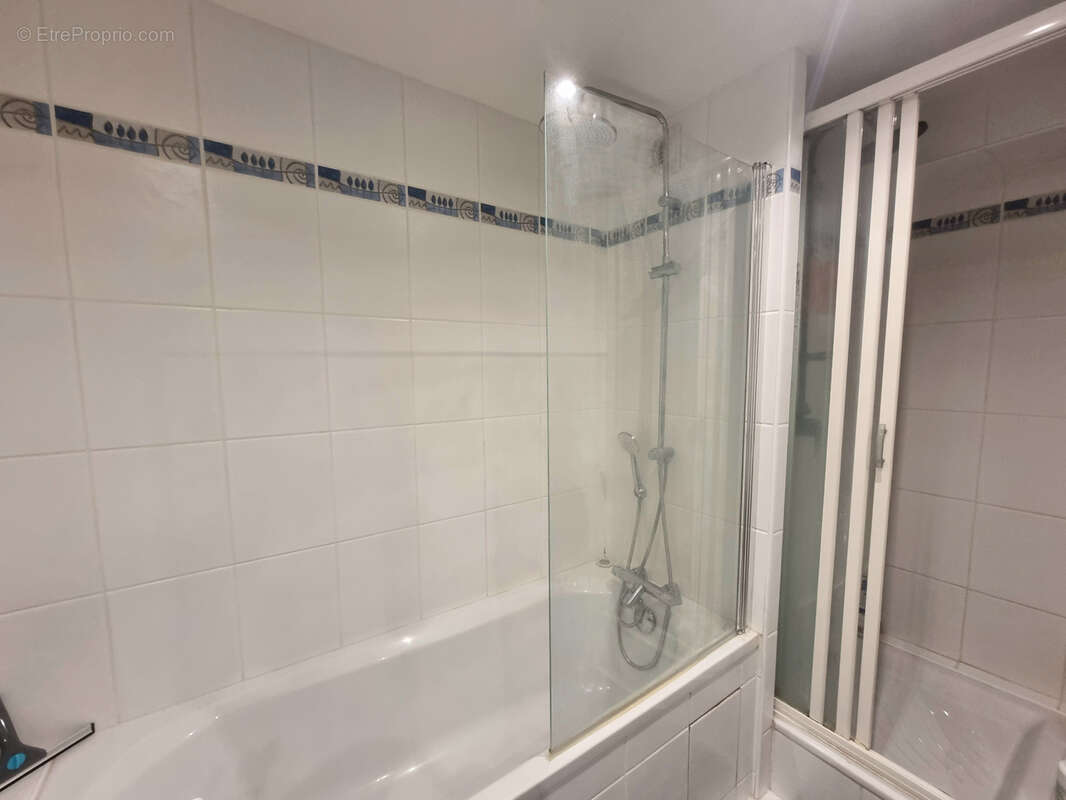 Appartement T3 Saint-Erblon Centre - Ascenseur - Double garage 62.10m2 - photo 15