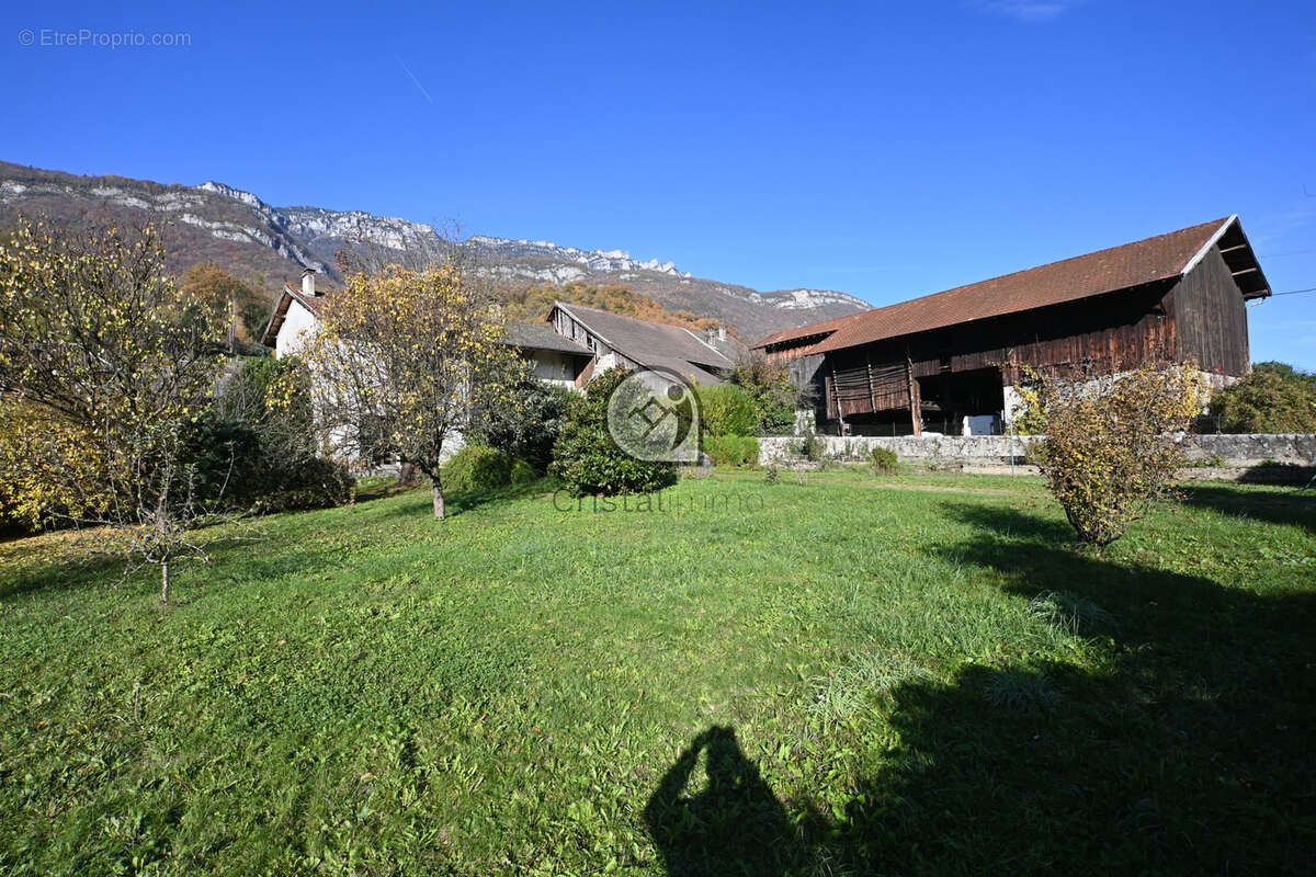 Maison à LA BUISSIERE