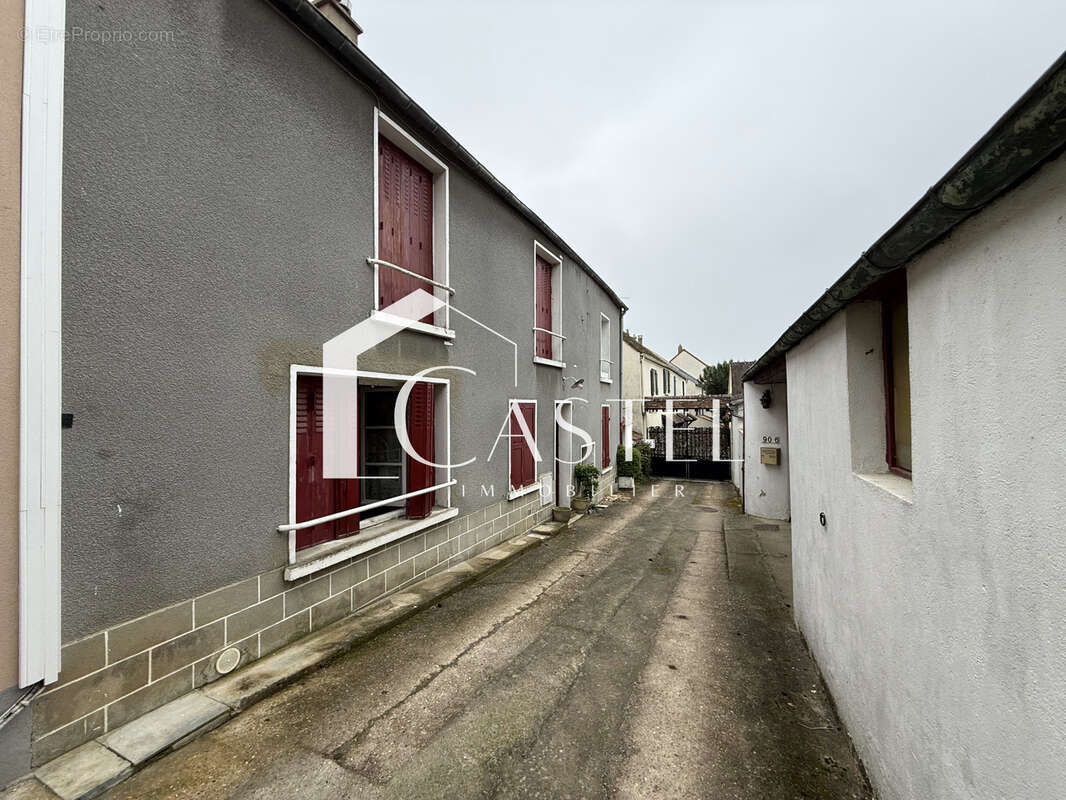 Maison à ORGEVAL