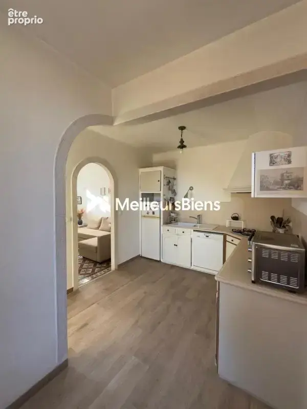 Cannes : Rez de jardin  48 m2, charme, calme avec terrasse dans petite maison ancienne - photo 7