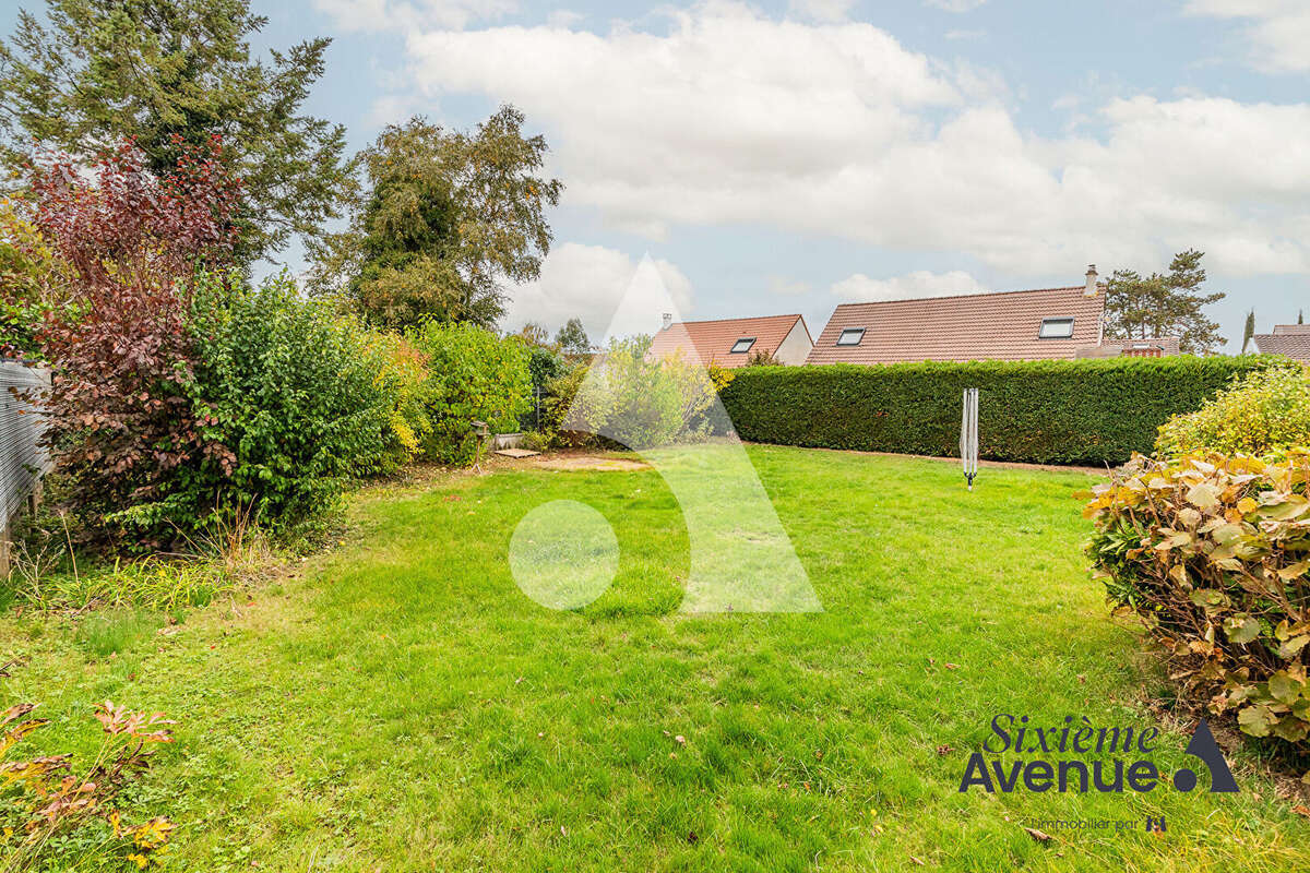 Maison à LE PLESSIS-PATE