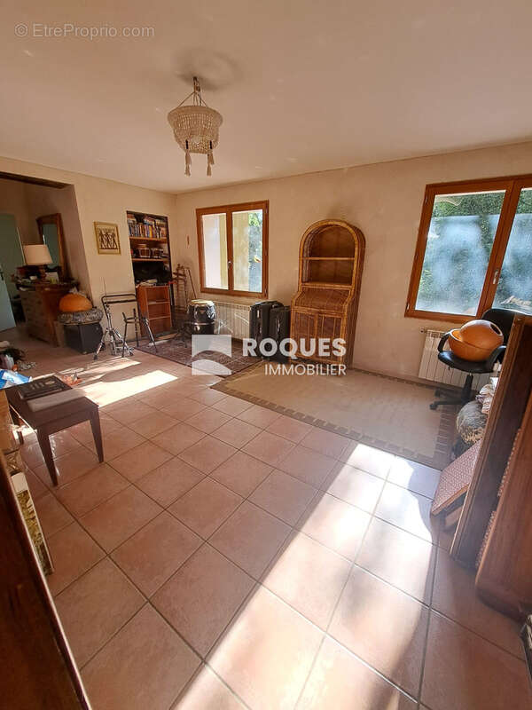 A VENDRE, Proche Lodève, Maison 159 m2 en pleine nature sur 6002 m2 de terrain attenant - photo 16