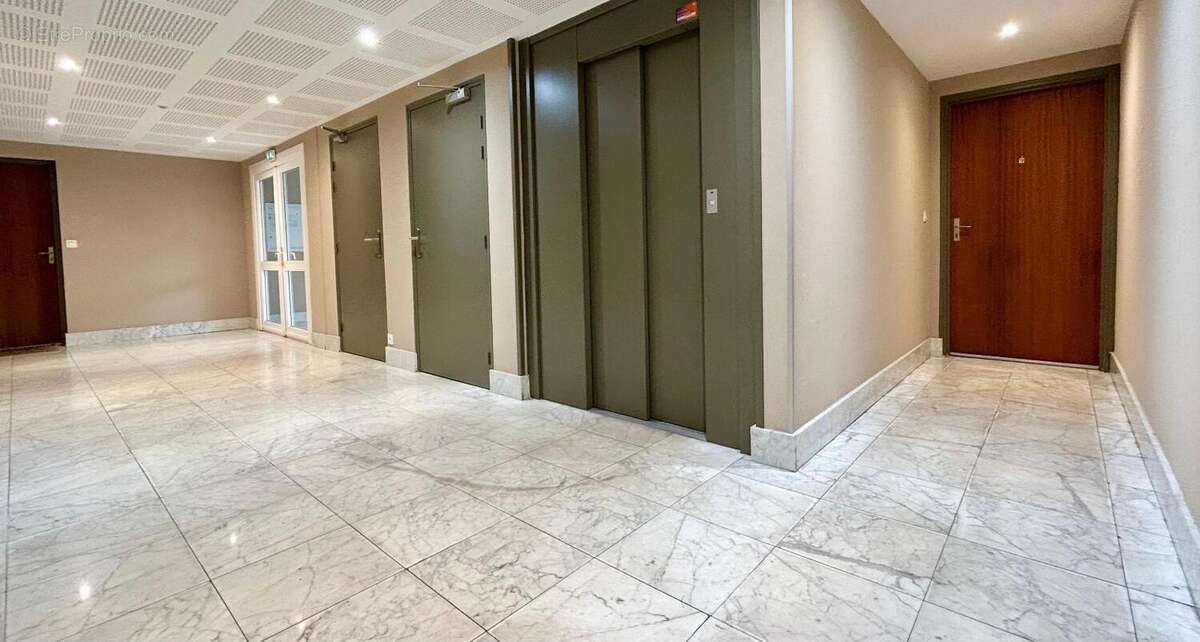  - Appartement à ANGERS
