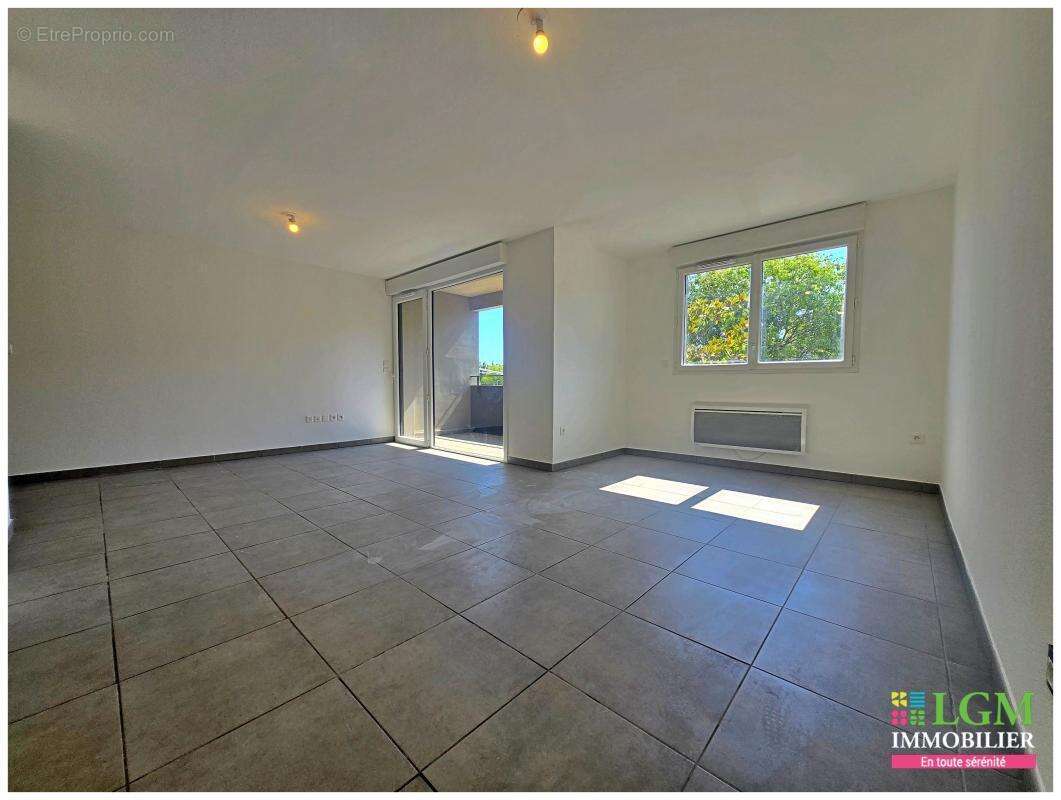 Appartement à LATTES