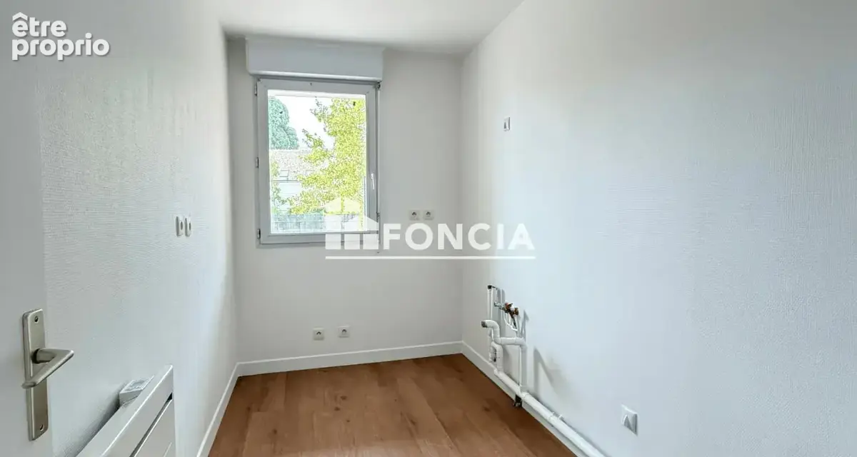 À vendre – Appartement F4 de 78 m² avec terrasse, jardin et parking à Pontoise - photo 4