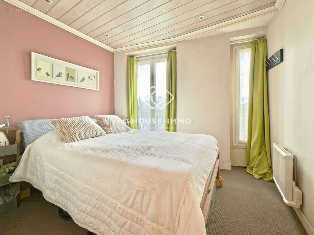 Appartement à PARIS-12E
