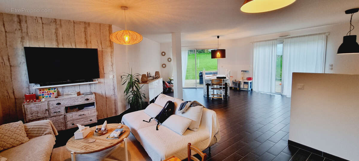 Maison à CLOYES-SUR-LE-LOIR