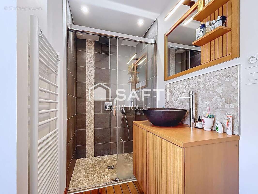 Photo 6 - Maison à EQUEURDREVILLE-HAINNEVILLE