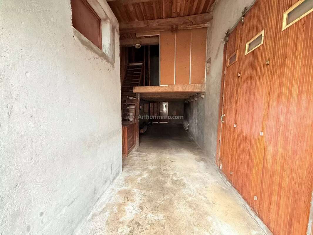 Maison à CLINCHAMP
