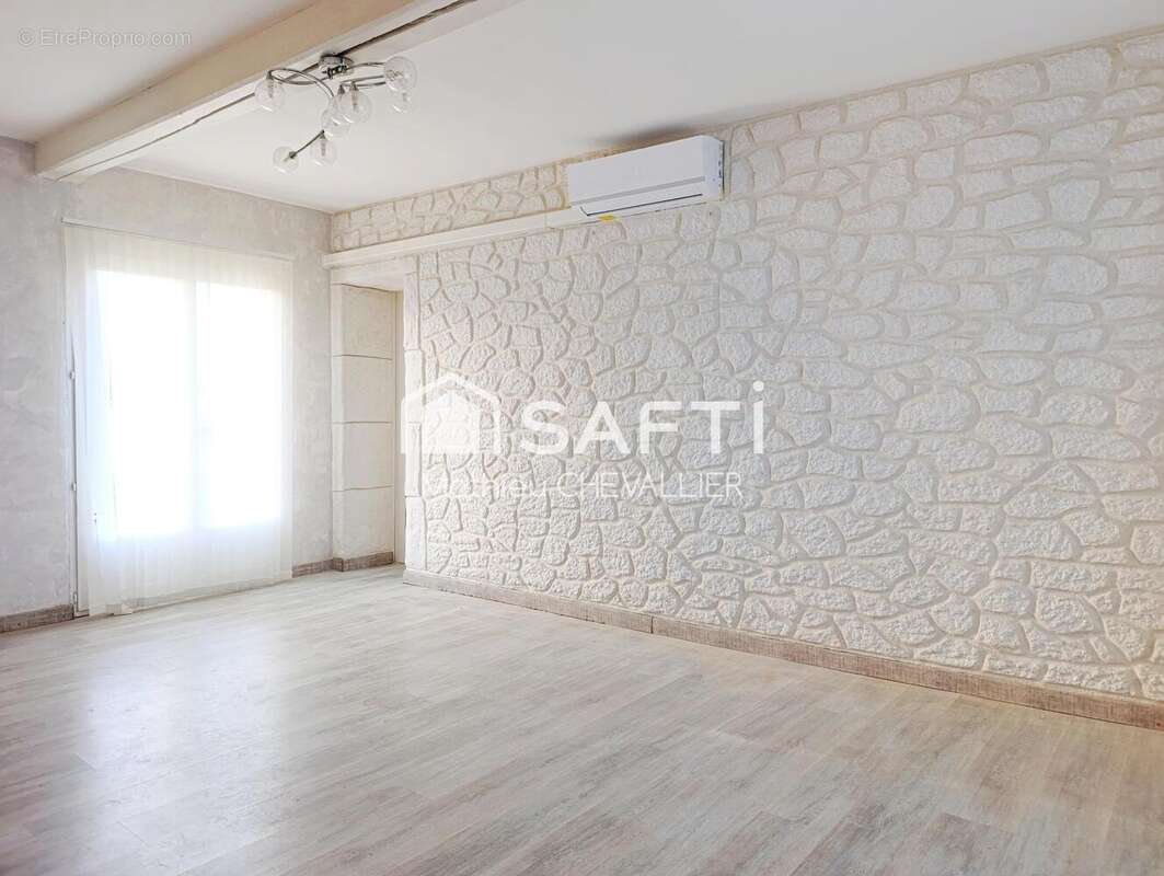 Photo 8 - Maison à FLIXECOURT