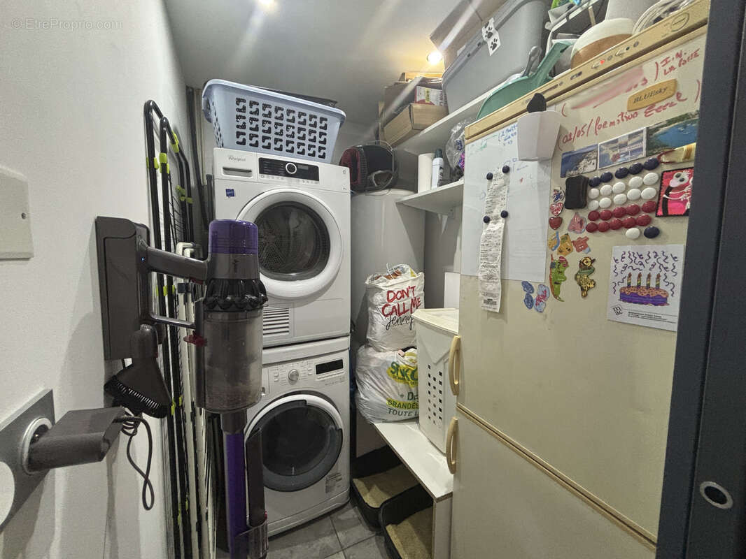 Maison à SAINT-LAURENT-DE-LA-SALANQUE