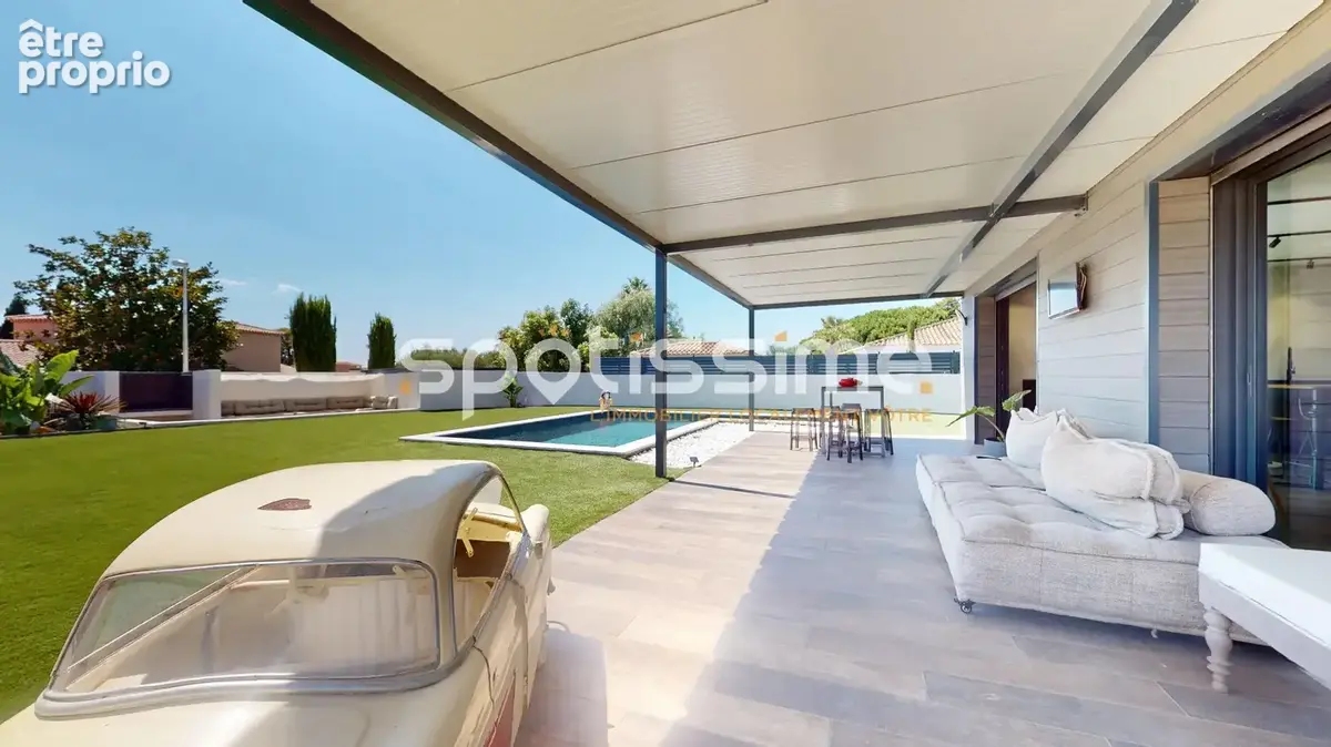 AGDE- Exceptionnelle villa d'architecte de 2023 au pied du Mont St Loup - photo 2
