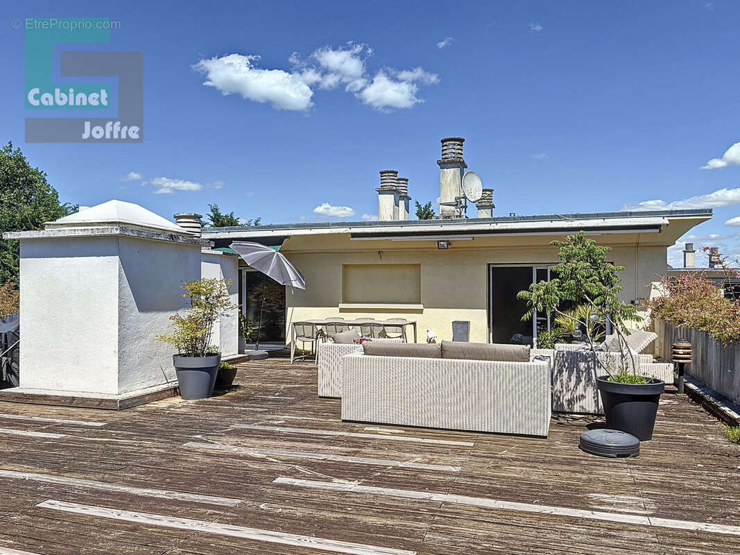 Appartement à FONTAINEBLEAU