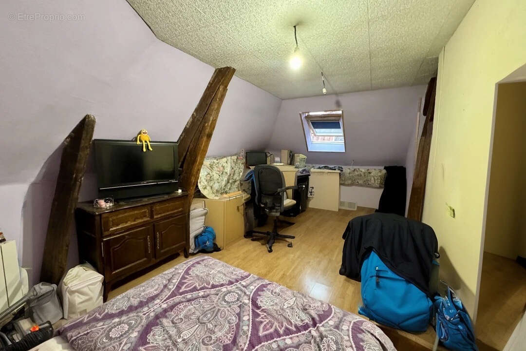 Maison à LA BUSSIERE