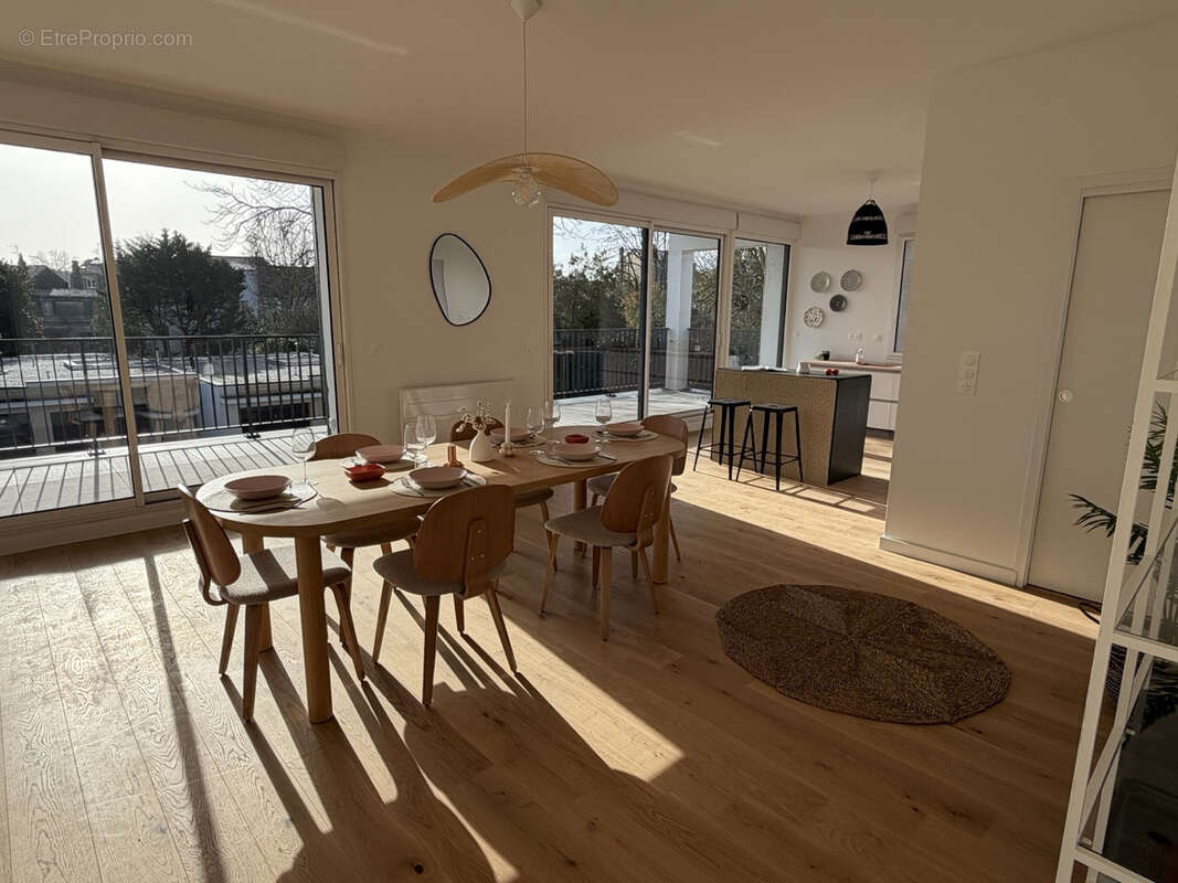 Appartement à BORDEAUX