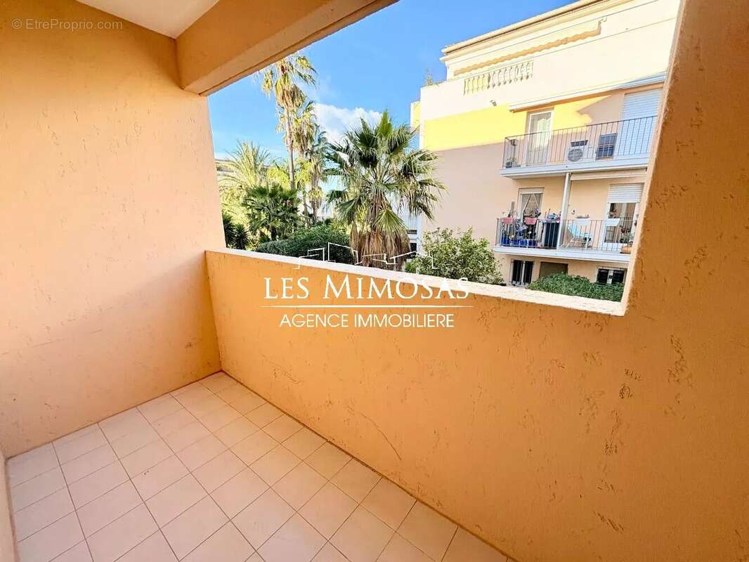Appartement à SAINT-RAPHAEL