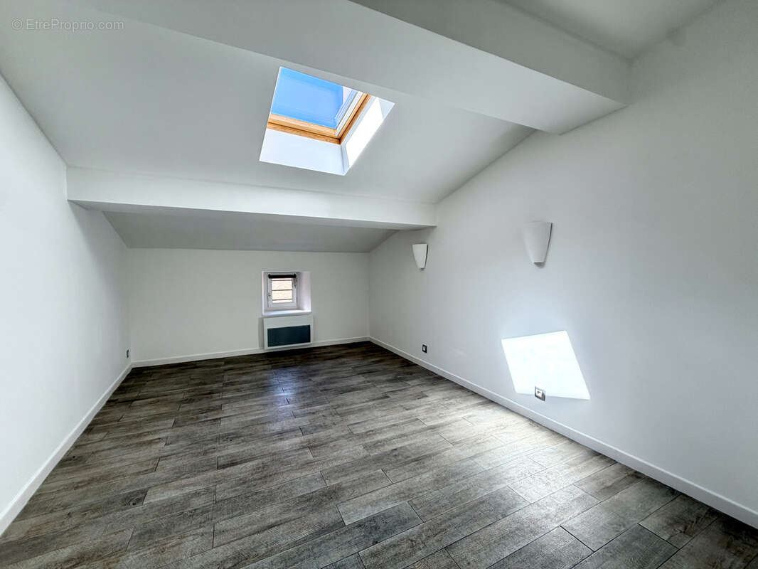 Appartement à CARCASSONNE