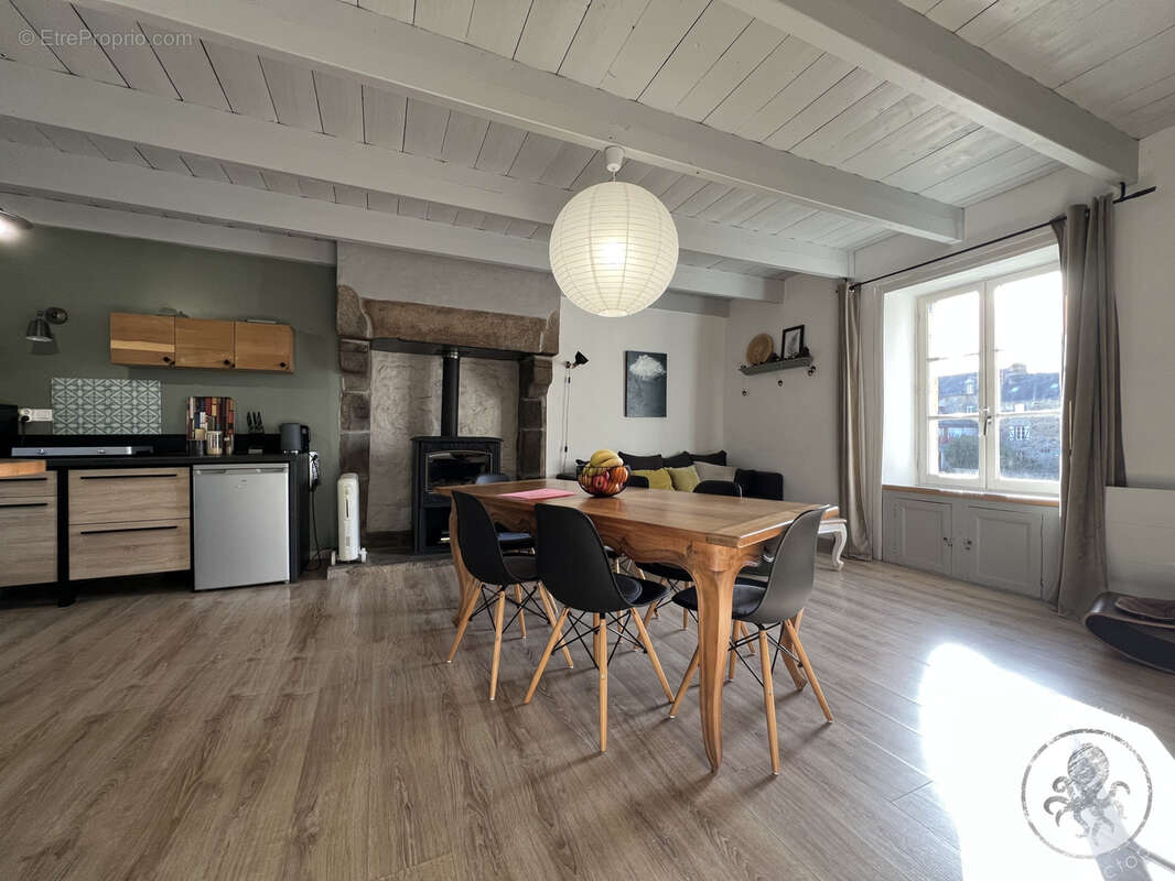 Maison à CREHEN