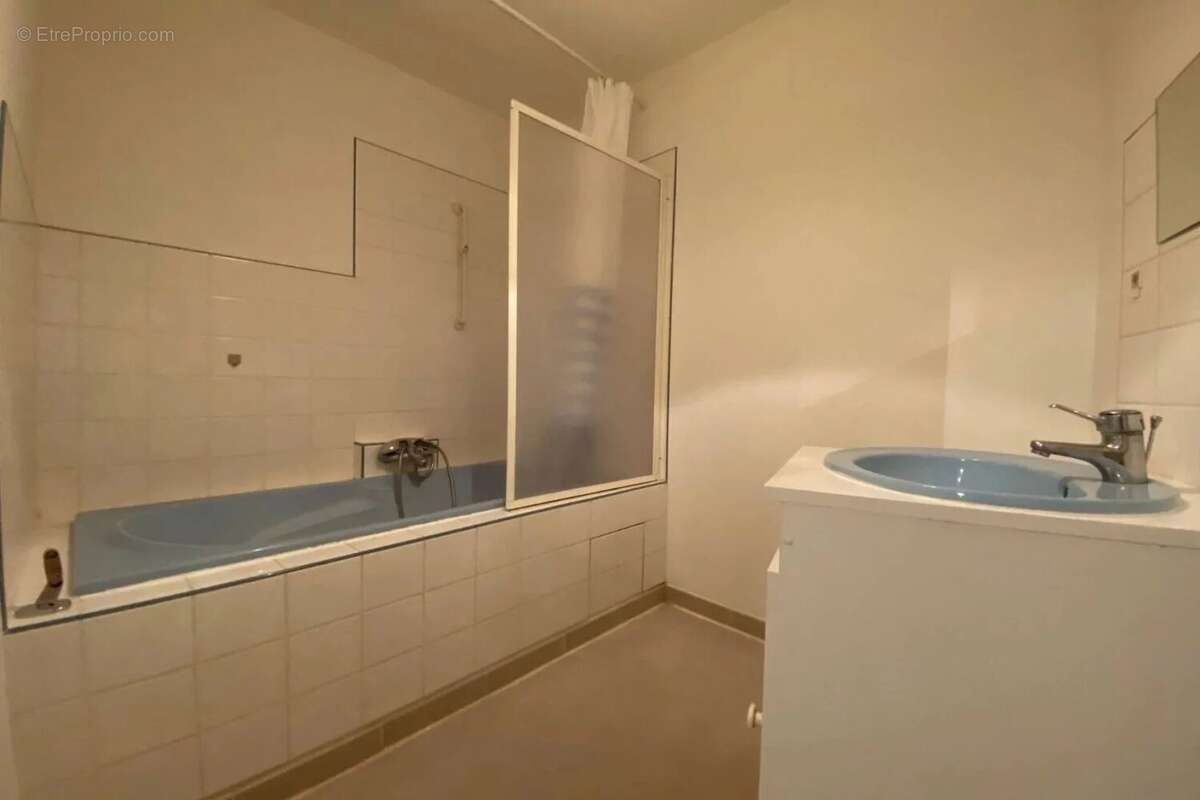 Appartement à CHATEAUNEUF-DU-RHONE