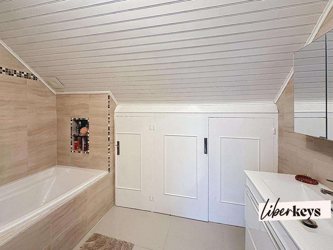 Maison à SAINT-AULAYE