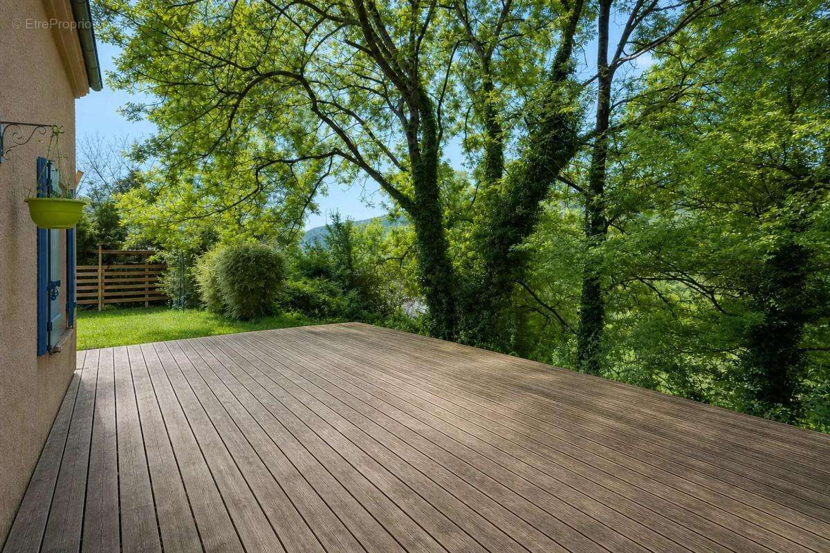 Maison de 7 pièces de 147 m² à Montgobert - photo 5