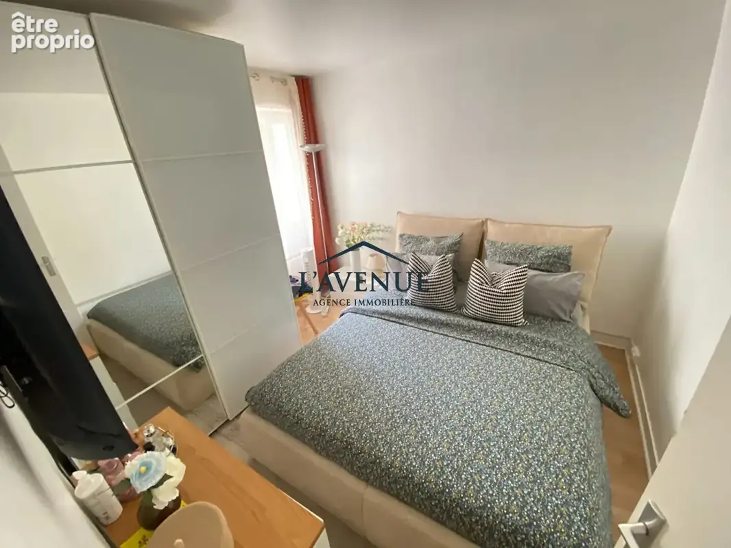 Appartement 3 pièces 51 m² à vendre à Paris-15e (75015) - photo 2