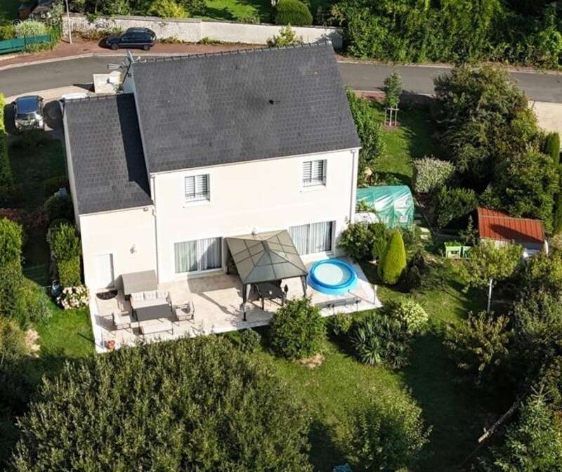 Maison à CORBREUSE