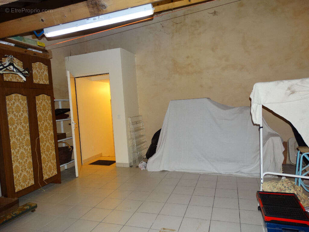 Maison à LACAPELLE-BIRON