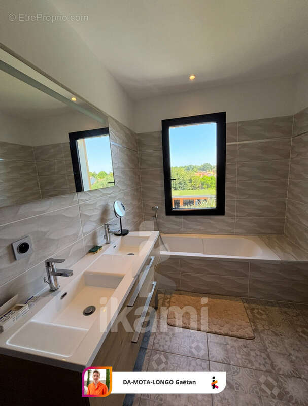 Élégante Villa avec Piscine, Jacuzzi et Pool House, à deux pas du Port de La Teste - photo 11