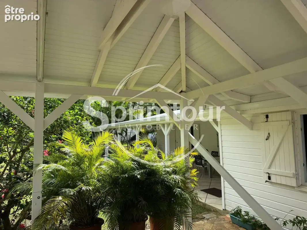 Trois-Rivières , dans un lotissement calme avec vue sur Les Saintes, Villa T5 avec terrasse - photo 30