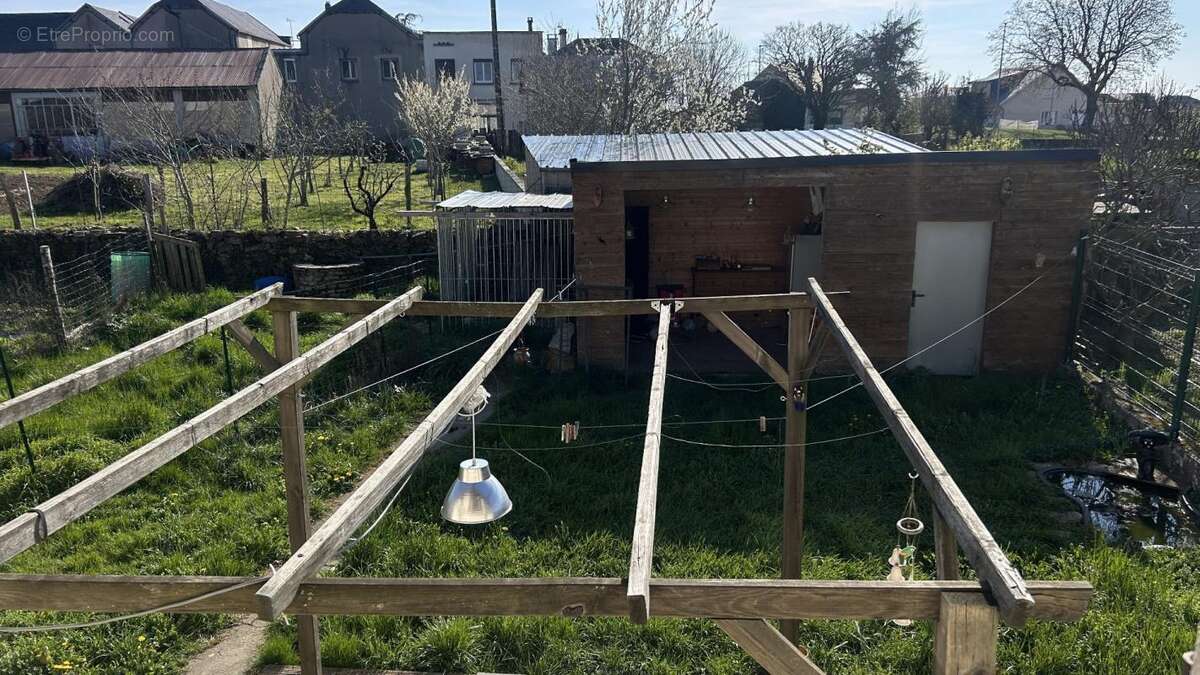 Maison à REQUISTA