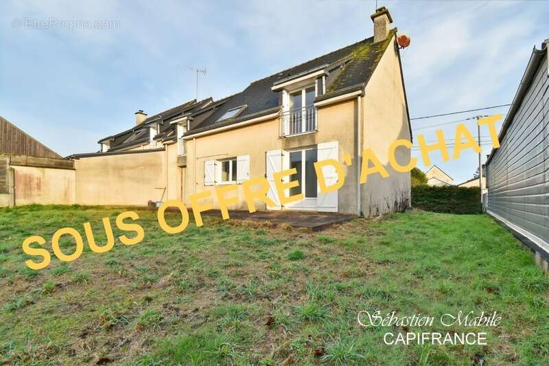 Maison à PLEINE-FOUGERES