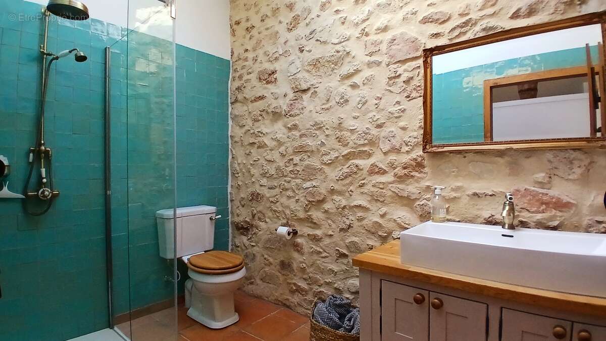 Maison à SAINT-CHINIAN