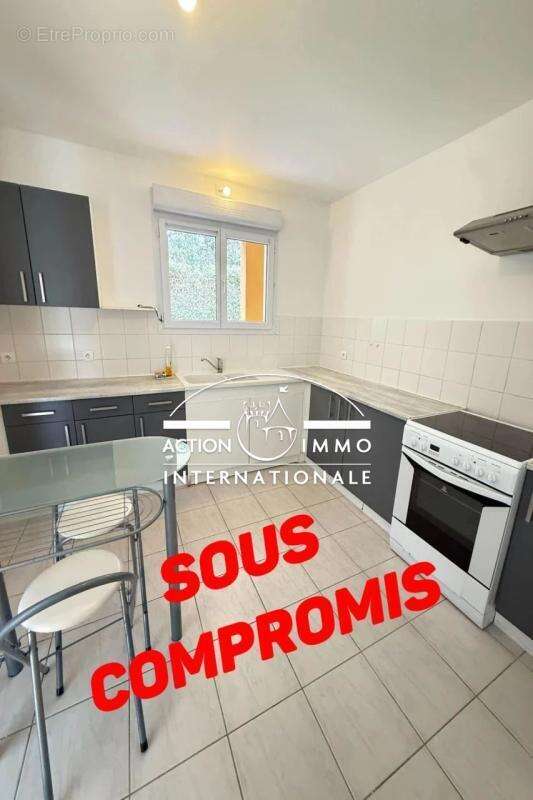 Appartement à SAINT-MARTIN-DE-CRAU