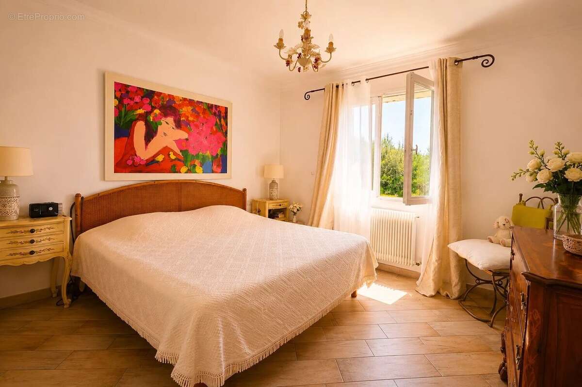Maison à OPIO