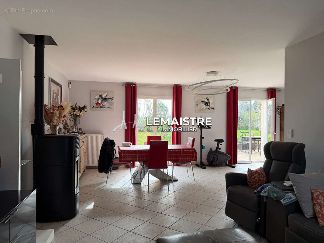 Maison à BORDEAUX-SAINT-CLAIR