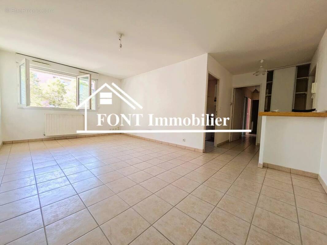 Appartement à SAINT-ETIENNE