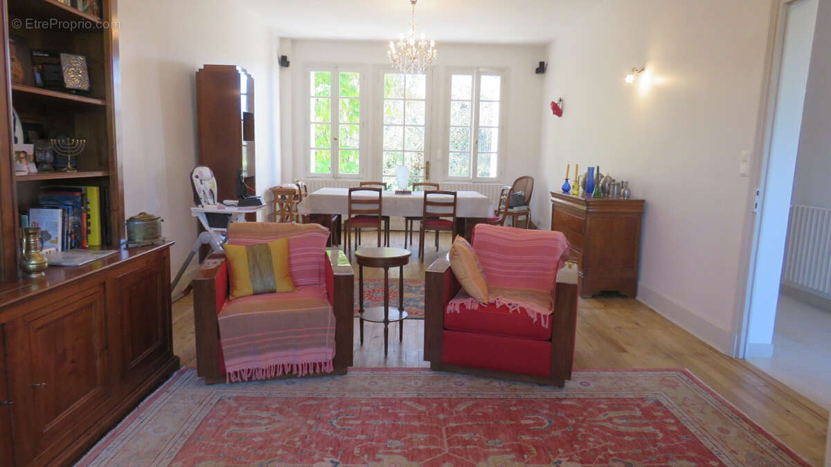  Maison individuelle - Magnifique parc (secteur Cherveix-Cubas 24390) - photo 6