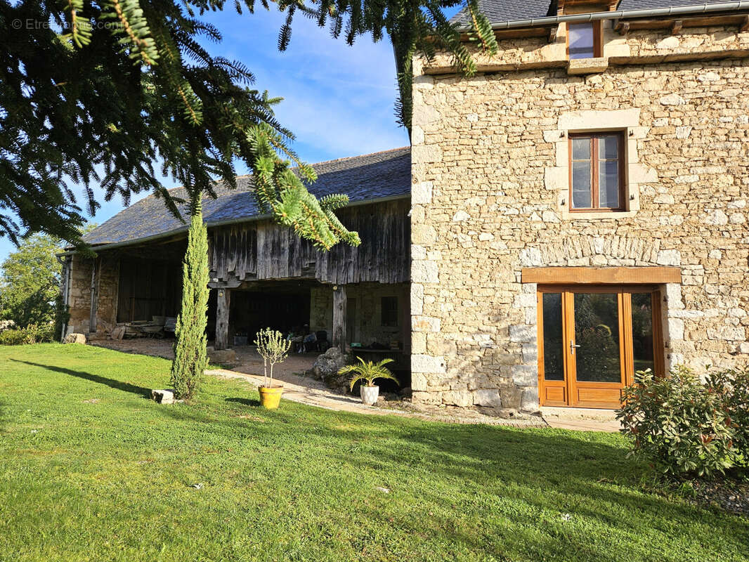 Maison à LA LOUBIERE