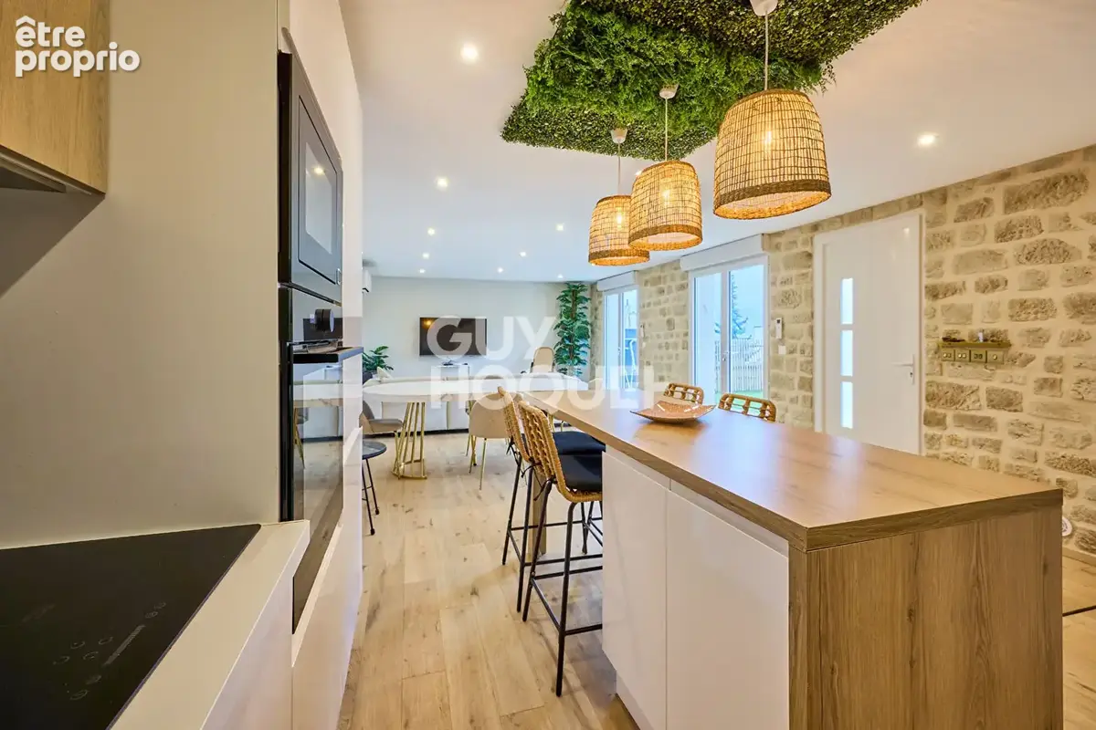Maison renovee avec terrasse et vue mer proche gare - photo 4