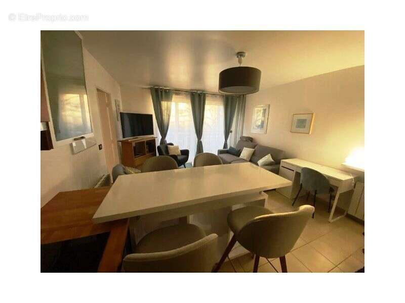 Appartement à LE PERREUX-SUR-MARNE