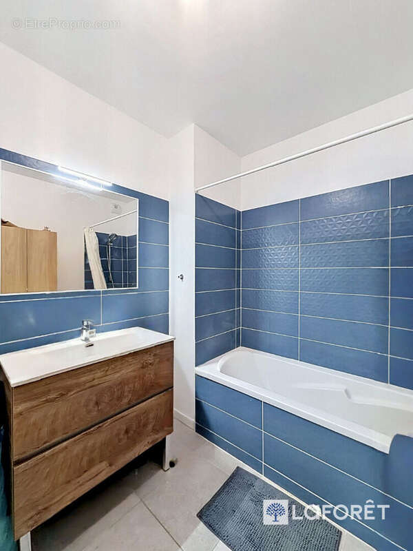 Appartement à CHAMPAGNE-AU-MONT-D'OR
