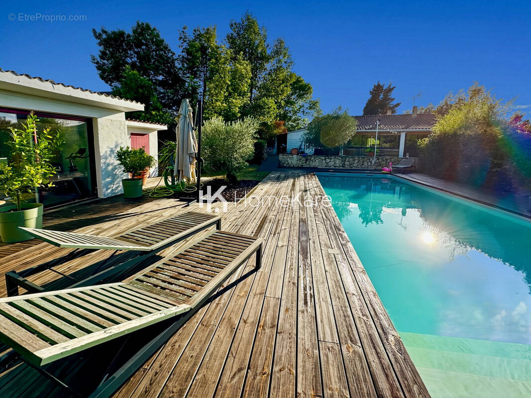 Maison à MONDONVILLE