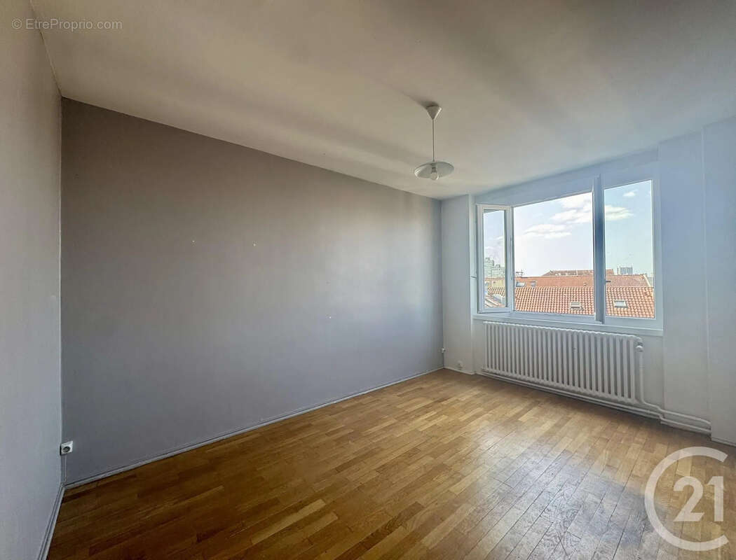 Appartement 23 m² à Villeurbanne  - photo 2
