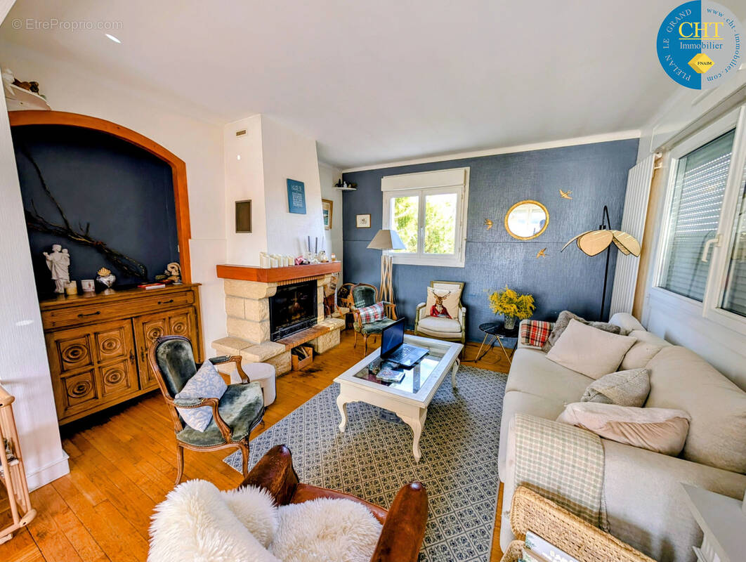 Grande maison familiale en hyper-centre   guer (56380) avec cht immobilier - photo 1