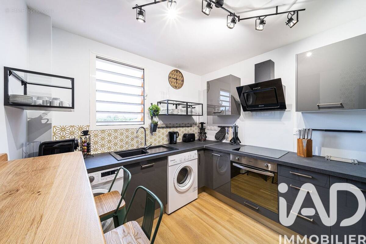 Photo 1 - Appartement à BRAS-PANON