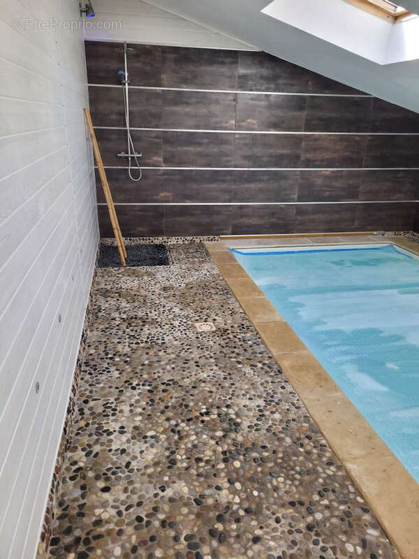 Maison à OZOIR-LA-FERRIERE