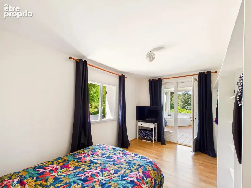 Propriété de charme avec maison d'amis, piscine, étangs et dépendances en Dordogne - photo 7