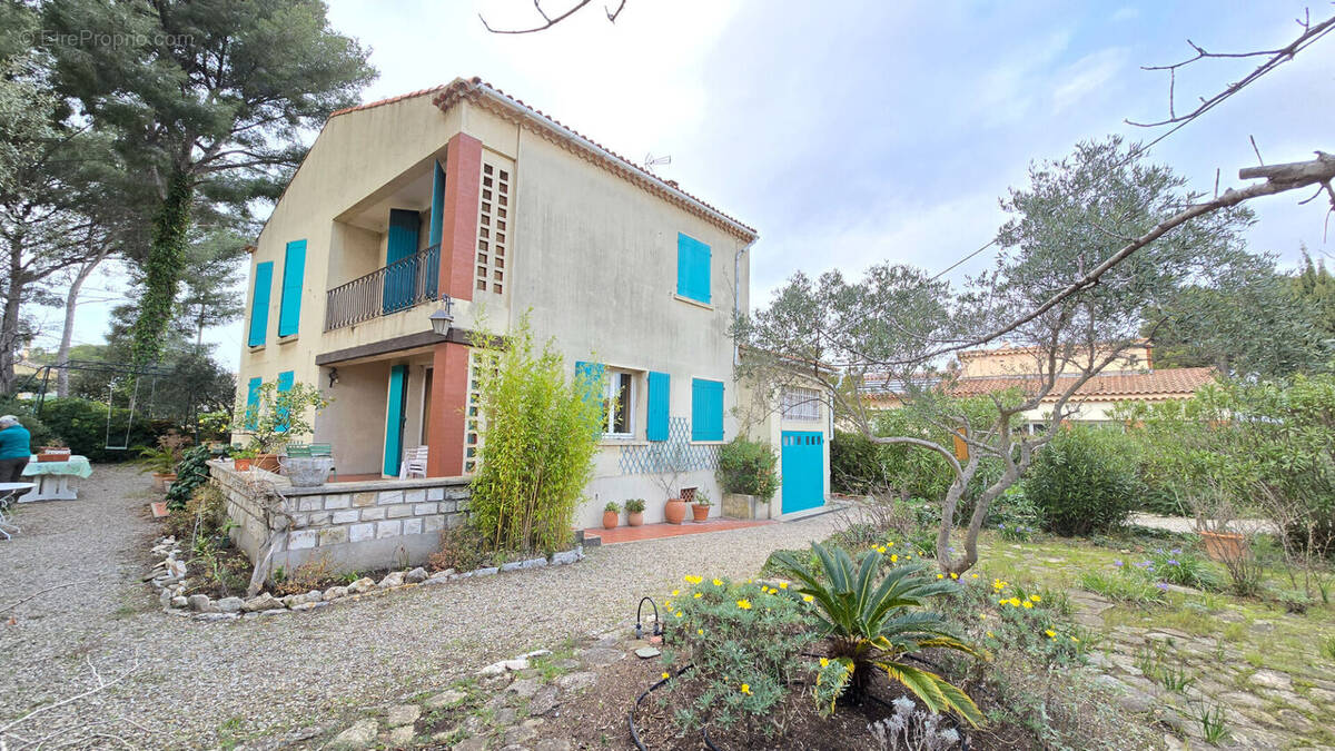 Maison à MARTIGUES