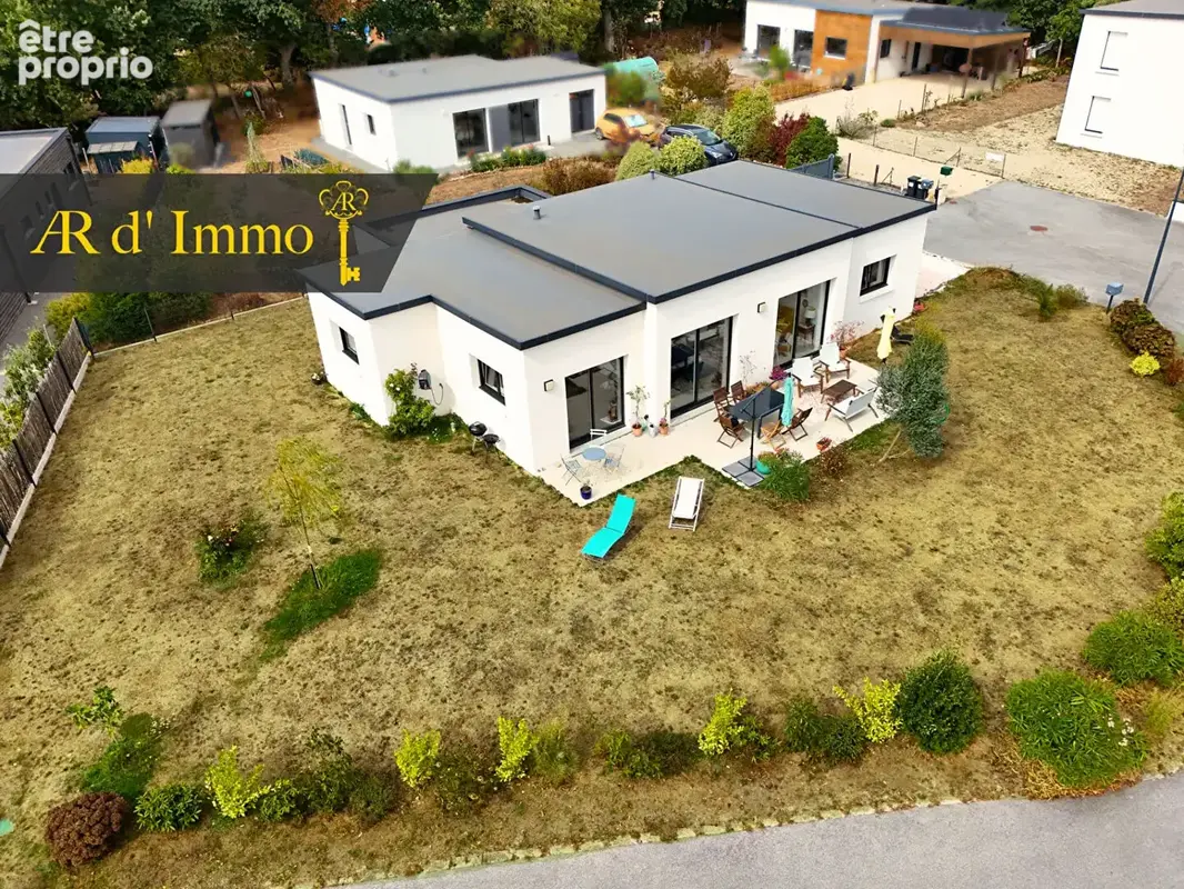 Maison à NEVEZ